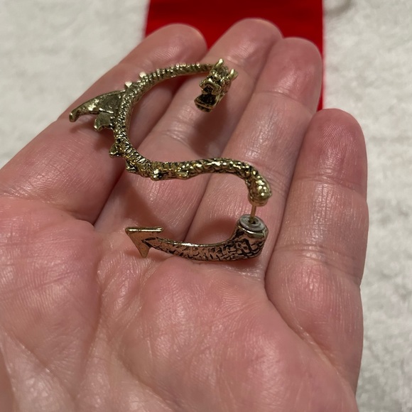 Vintage Brass Dragon Pin - Picture 4 of 5